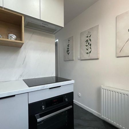 Cozy Apart - Self Check-In 24H Apartment Вроцлав Екстериор снимка