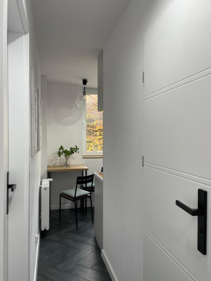 Cozy Apart - Self Check-In 24H Apartment Вроцлав Екстериор снимка