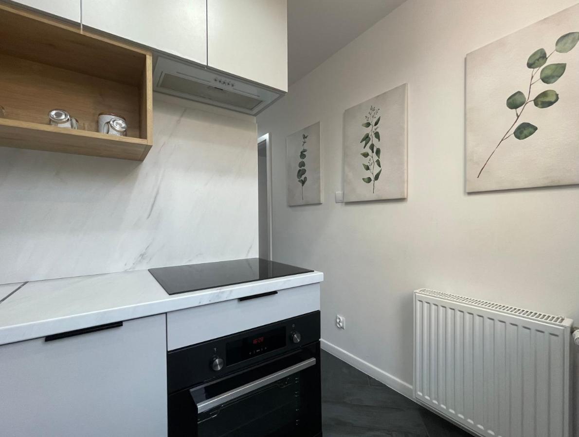Cozy Apart - Self Check-In 24H Apartment Вроцлав Екстериор снимка