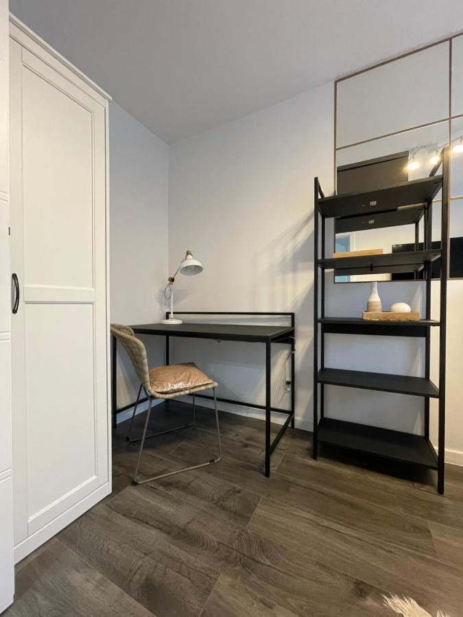Cozy Apart - Self Check-In 24H Apartment Вроцлав Екстериор снимка