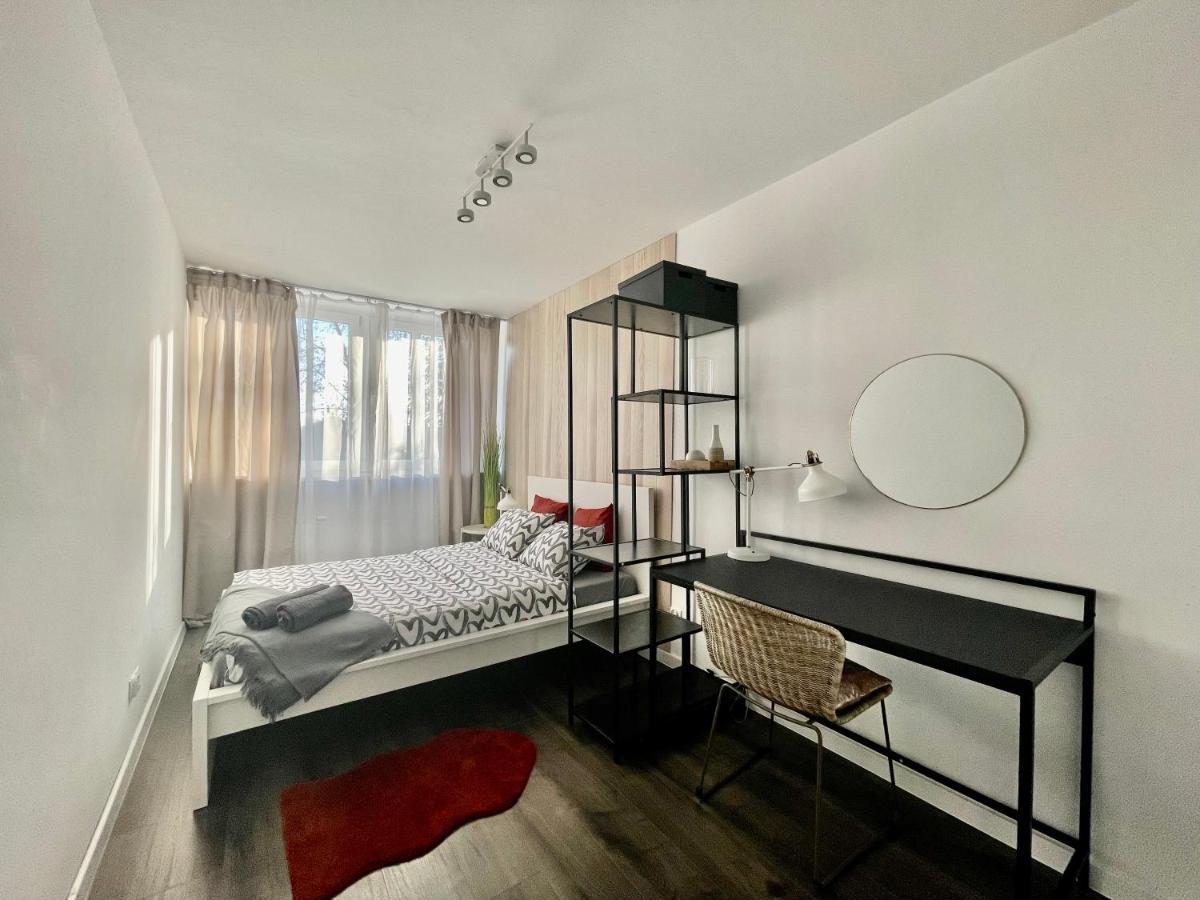 Cozy Apart - Self Check-In 24H Apartment Вроцлав Екстериор снимка